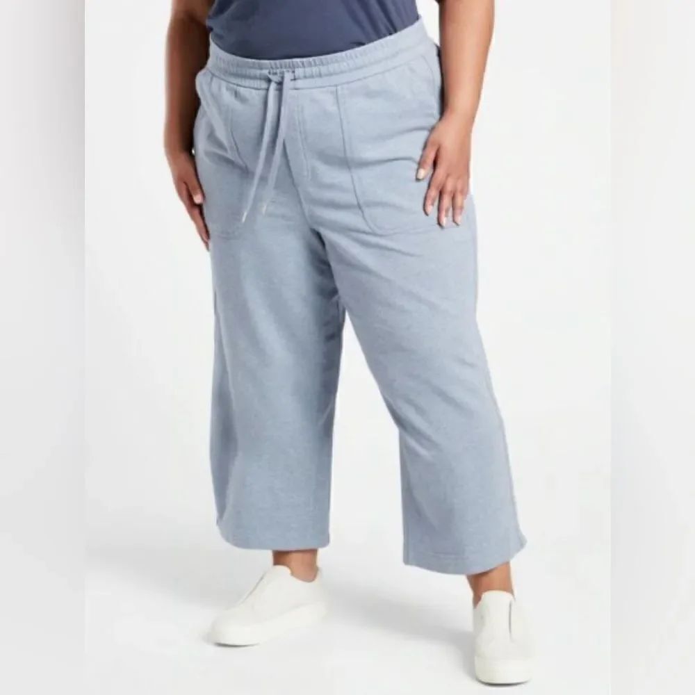 AthletaโFarallonโHeatheredโWideโLegโCrop